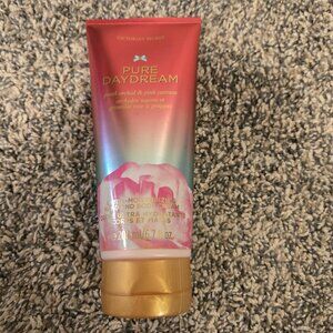 New Victoria's Secret Pure Daydream Pearl Orchid & Pink Currant Lotion 6.7 fl.oz